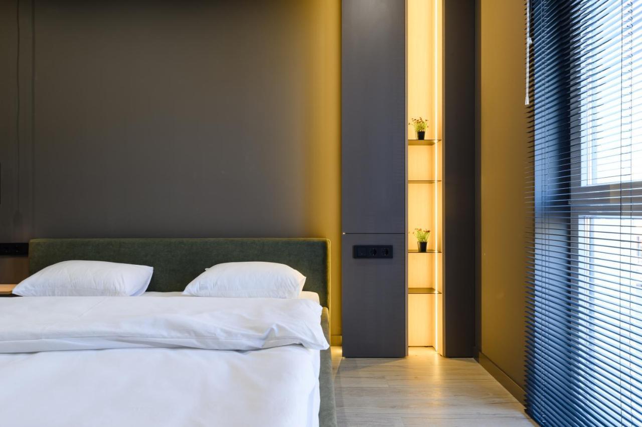 Luxury Apartments-Belochka Uzhhorod Bagian luar foto